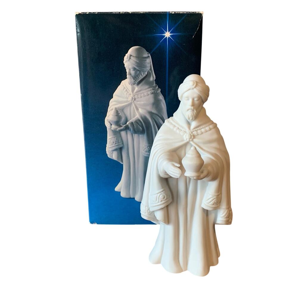 Avon Nativity Vtg The Magi BALTHASAR Wise Men Figurine Porcelain 1982 Christmas
